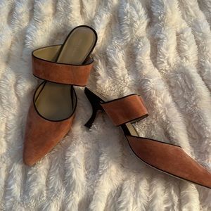 Ann Taylor kitten heel slides